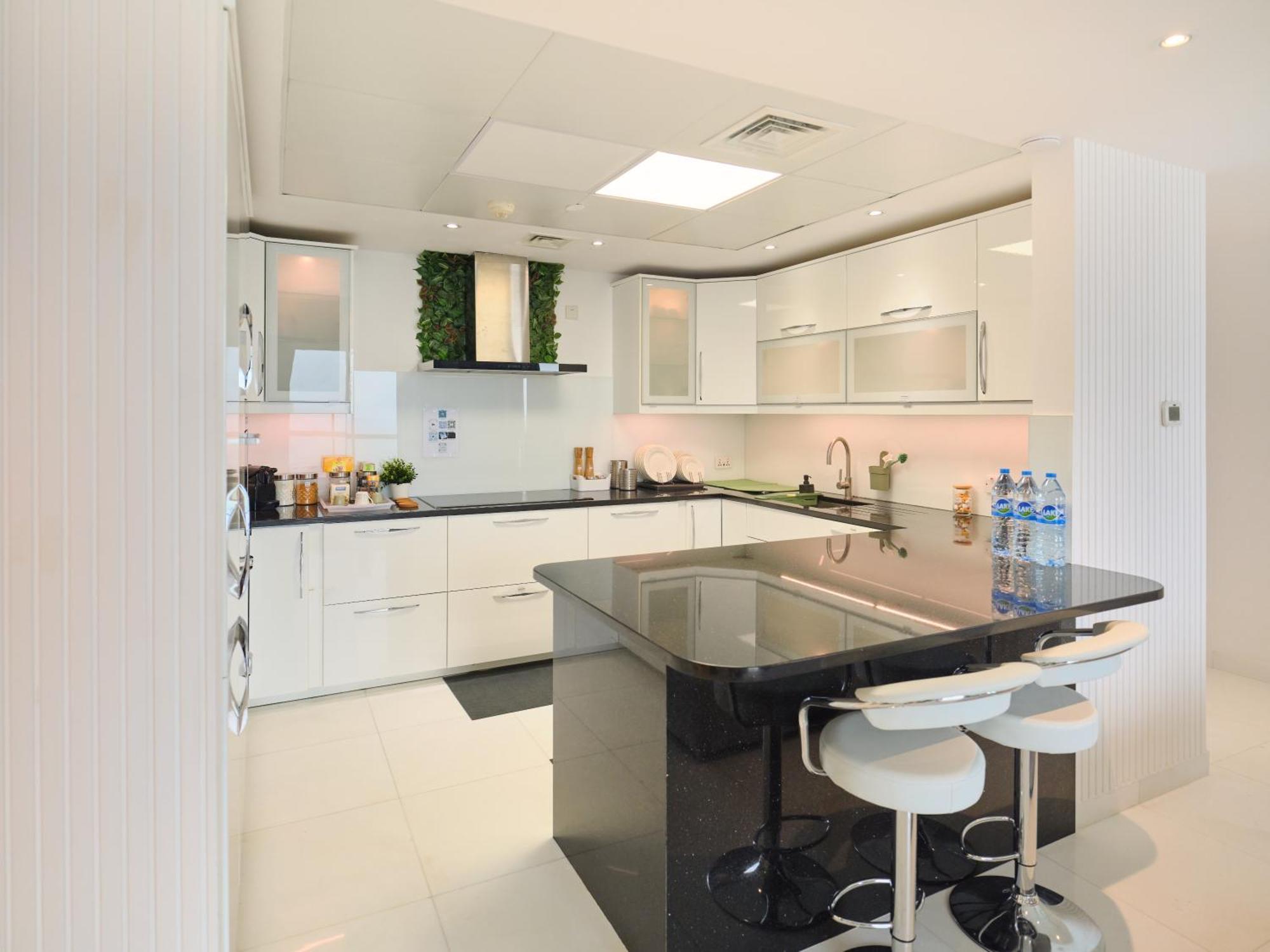 Jbr Beachfront Luxe Apartment All Rooms Sea Facing Dubai Eksteriør billede